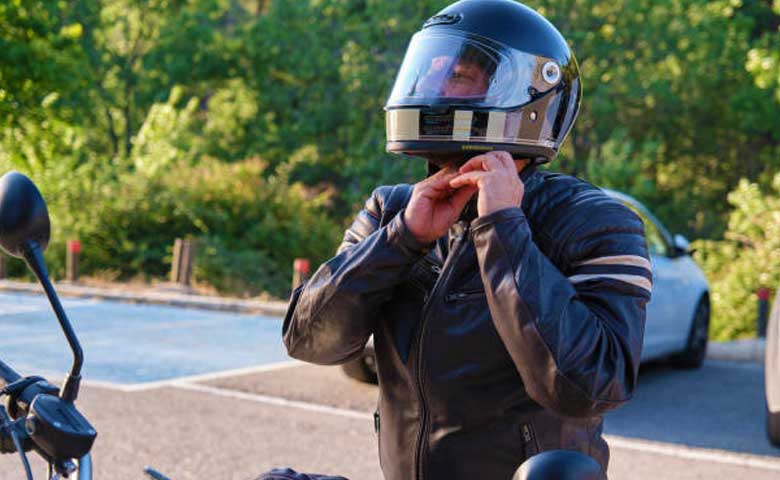 Beneficios de un Buen Casco de Motocicleta